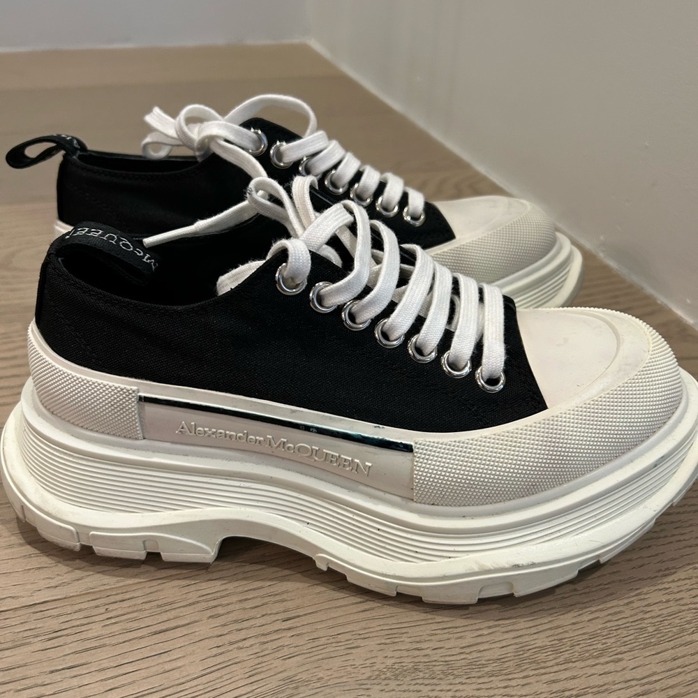 Alexander McQueen Monochrome Chunky Sneakers